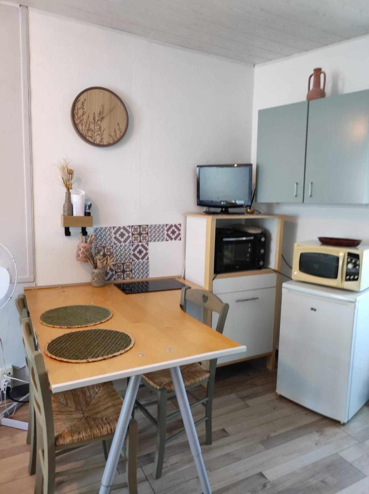 Le Nid Douillet Champetre Linge Fourni Apartment La Bourboule Luaran gambar